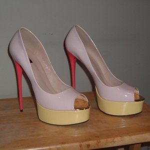 Giaro Skyscraper Pumps - Size 14-1/2